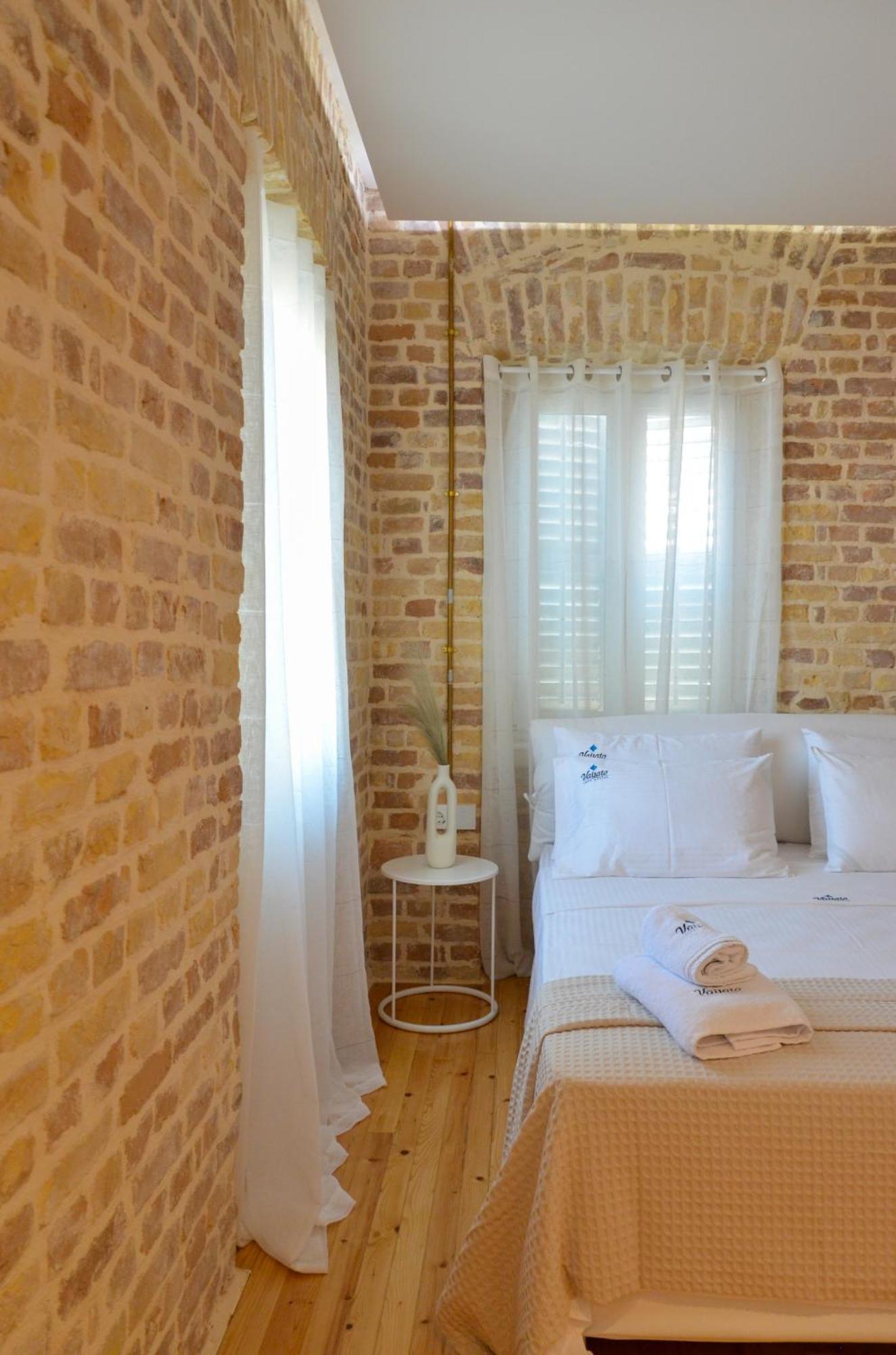 Vailato Swan White Suite Corfu  Екстер'єр фото